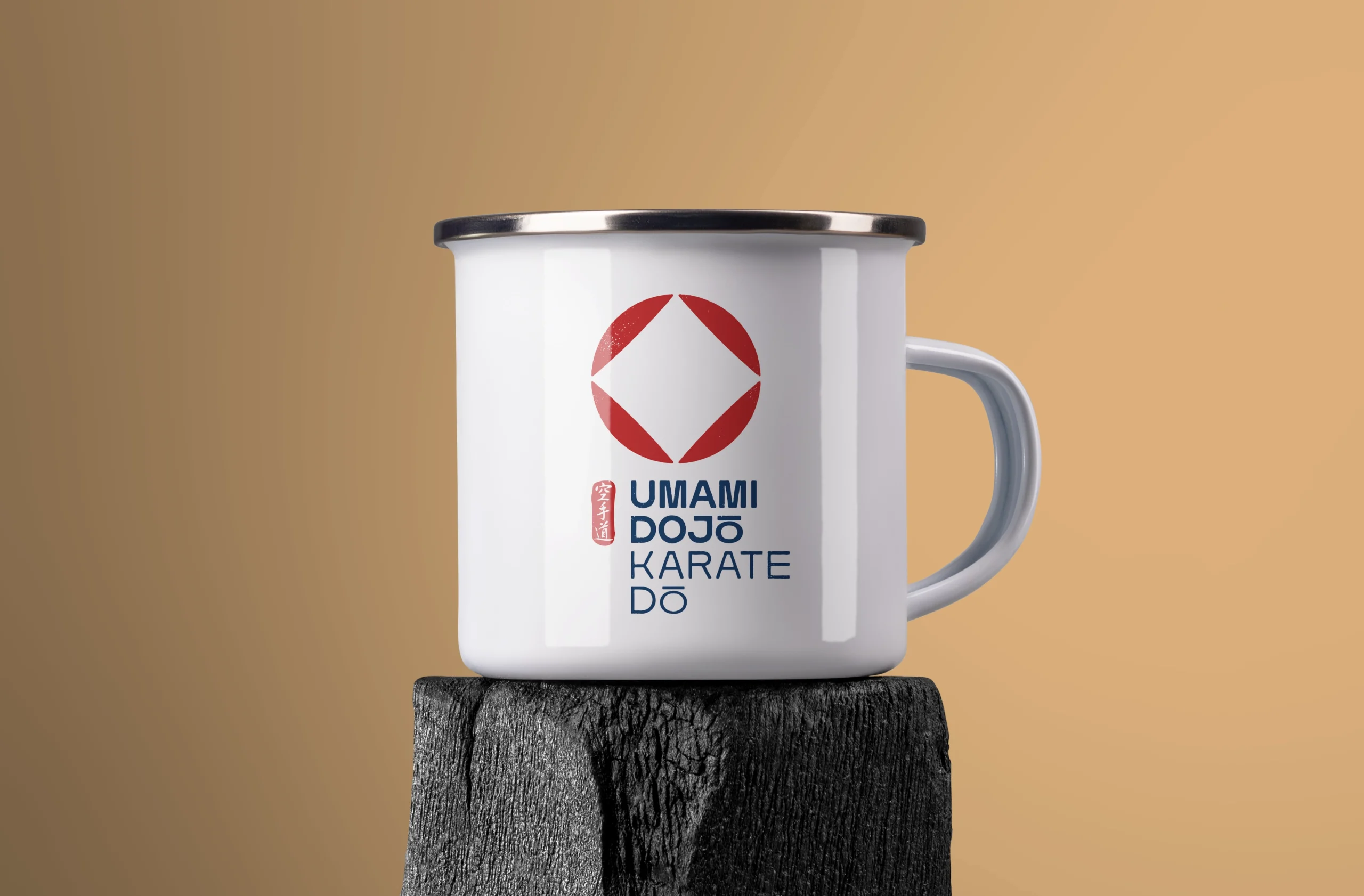 Marquage mug avec logo club de Karaté